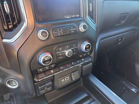 Used 2023 GMC Sierra 2500 AT4 w/ Gooseneck/5TH Wheel Package image 35