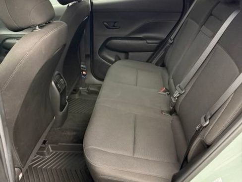 Used 2025 Hyundai Kona SEL FWD image 57