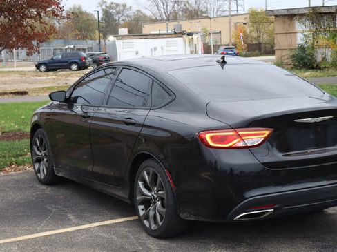 Used 2015 Chrysler 200 S w/ Navigation & Sound Group I image 8