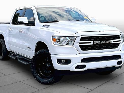 Used 2023 RAM 1500 Big Horn AWD/4WD image 3