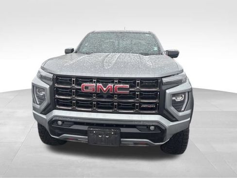 Used 2024 GMC Canyon AT4X image 5