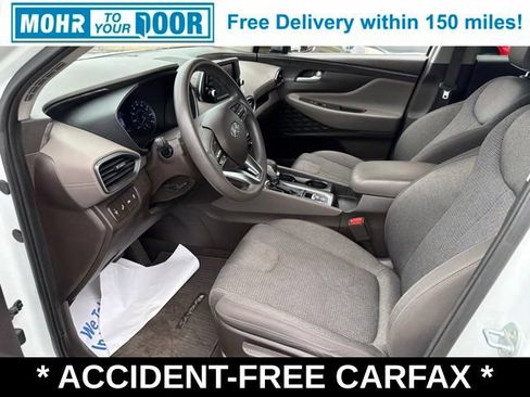 Used 2019 Hyundai Santa Fe SE FWD image 14