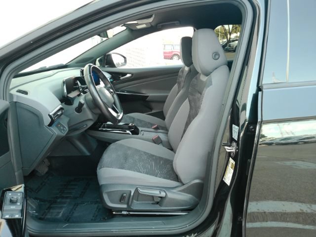 Used 2021 Volkswagen ID.4 Pro w/ ID.4 Protection Package RWD image 12