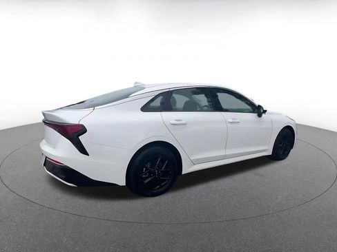 Used 2025 Kia K5 LXS image 15
