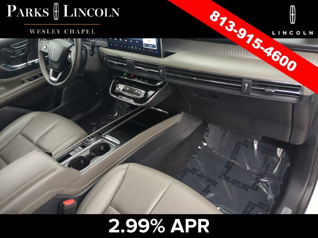 Certified 2023 Lincoln Corsair FWD w/ Equipment Group 101A image 10