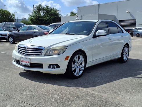 Used 2009 Mercedes-Benz C 300 Sedan image 23