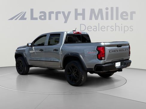 Used 2023 Chevrolet Colorado Trail Boss w/ Advanced Trailering Package AWD/4WD image 3