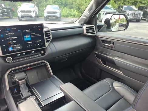 Used 2026 Toyota Tundra Platinum AWD/4WD image 11