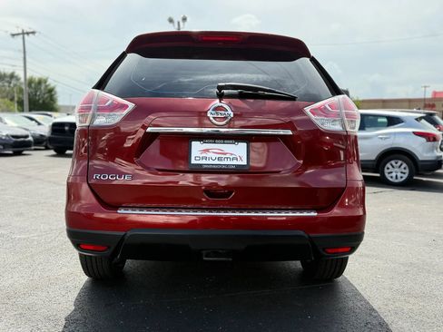 Used 2016 Nissan Rogue S FWD image 4