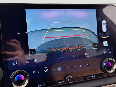 Used 2023 Lexus RX 350 Premium image 23