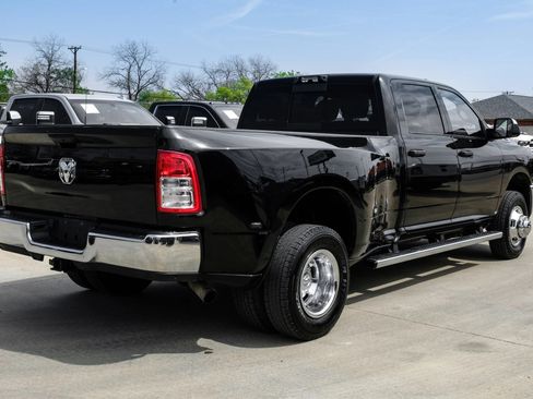 Used 2022 RAM 3500 Tradesman AWD/4WD image 11