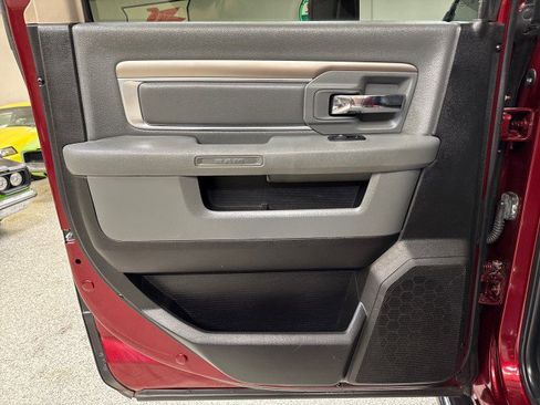 Used 2018 RAM 2500 Lone Star image 37