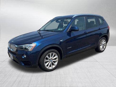 Used 2017 BMW X3 xDrive28i AWD/4WD image 3