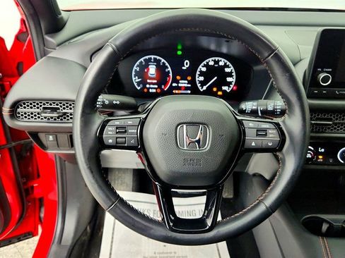 Used 2025 Honda HR-V Sport image 13