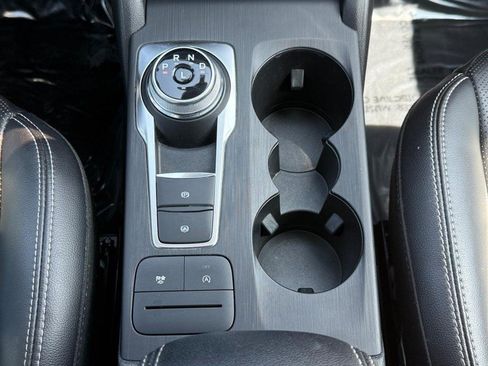 Certified 2022 Ford Escape SEL AWD/4WD image 25