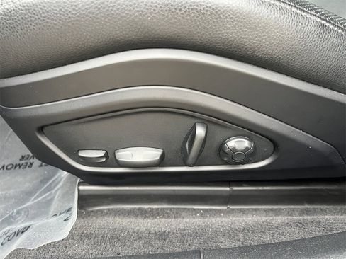 Used 2022 Porsche Panamera Platinum Edition image 18