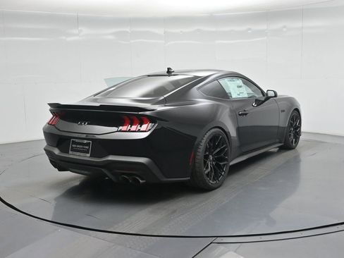 New 2026 Ford Mustang GT RWD image 5