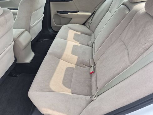 Used 2013 Honda Accord LX image 19