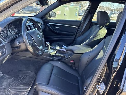 Used 2018 BMW 340i Sedan w/ Premium Package image 12