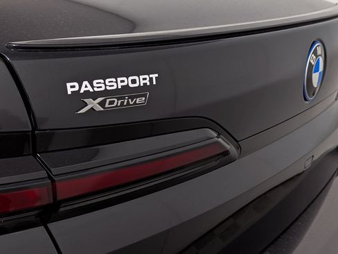 New 2026 BMW 750e xDrive AWD/4WD image 6