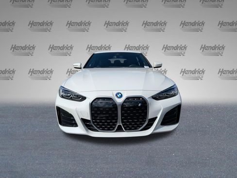 Certified 2023 BMW i4 eDrive40 w/ M Sport Package RWD image 5