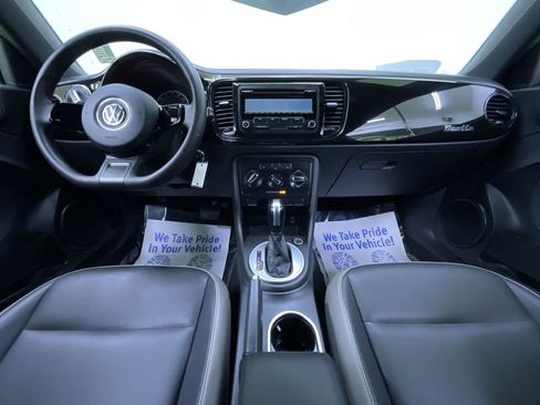 Used 2015 Volkswagen Beetle 1.8T image 18