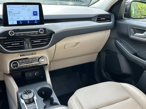 Used 2021 Ford Escape SEL w/ Technology Package FWD image 26