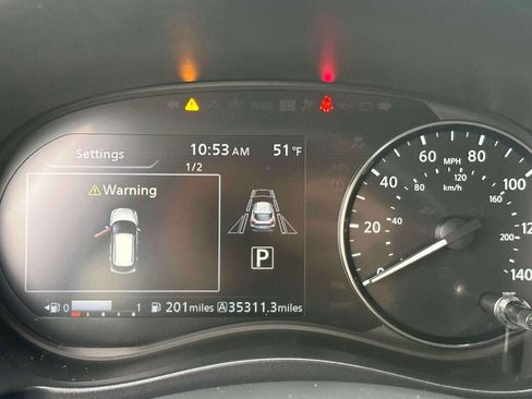 Used 2024 Nissan Kicks SR image 22