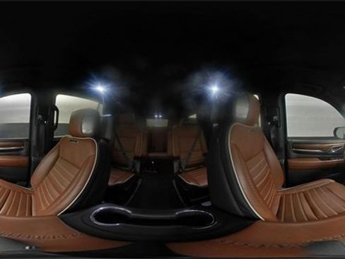 Used 2023 GMC Yukon Denali Ultimate image 29