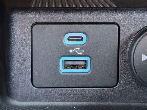 Certified 2022 Ford Escape SE image 7