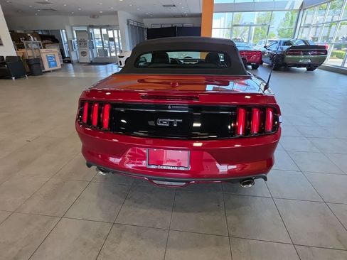 Used 2017 Ford Mustang GT Premium w/ Equipment Group 401A RWD image 9