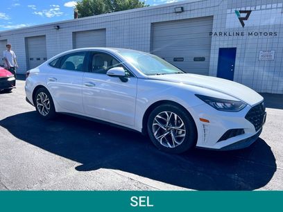 Used 2021 Hyundai Sonata SEL w/ Convenience Package