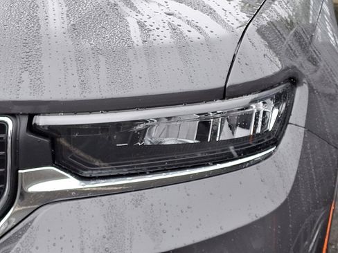 New 2025 Jeep Grand Cherokee Laredo X image 4