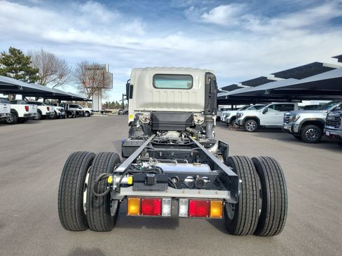 New 2025 Isuzu NPR HD image 16