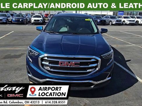 Used 2021 GMC Terrain SLT image 3