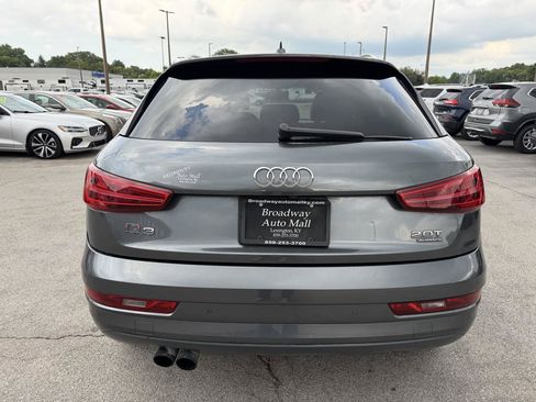 Used 2018 Audi Q3 2.0T Premium AWD/4WD image 4