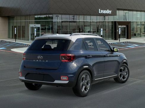 New 2026 Hyundai Venue SEL image 4