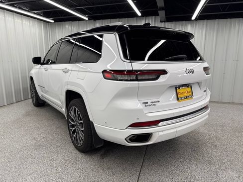 Used 2021 Jeep Grand Cherokee L Summit AWD/4WD image 4