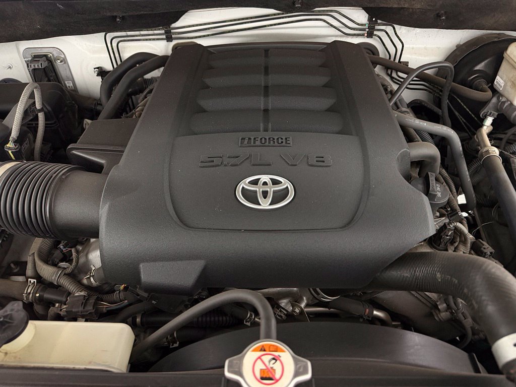 Used 2018 Toyota Tundra Limited w/ Limited Premium Package AWD/4WD image 21