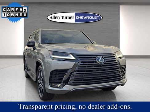 Used 2025 Lexus LX 700h Luxury w/ Appearance Package image 2