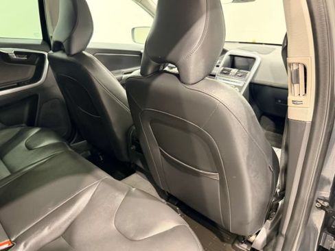 Used 2015 Volvo XC60 T6 Platinum FWD image 20
