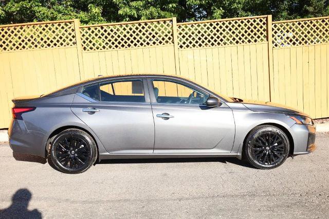 Certified 2025 Nissan Altima 2.5 SV w/ SV Special Edition Package FWD image 5
