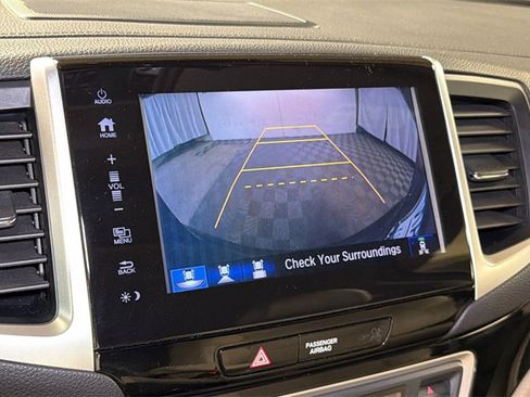 Used 2017 Honda Pilot Elite image 32