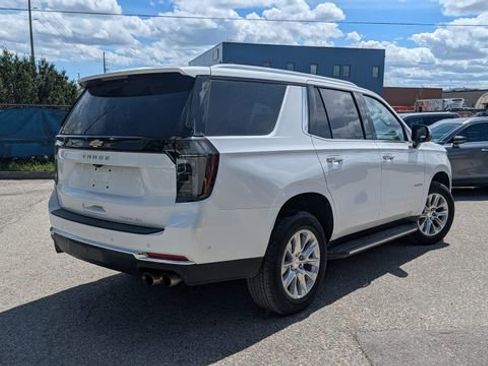 Used 2025 Chevrolet Tahoe Premier AWD/4WD image 6