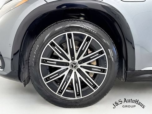 Used 2023 Mercedes-Benz EQS 580 4MATIC SUV image 39