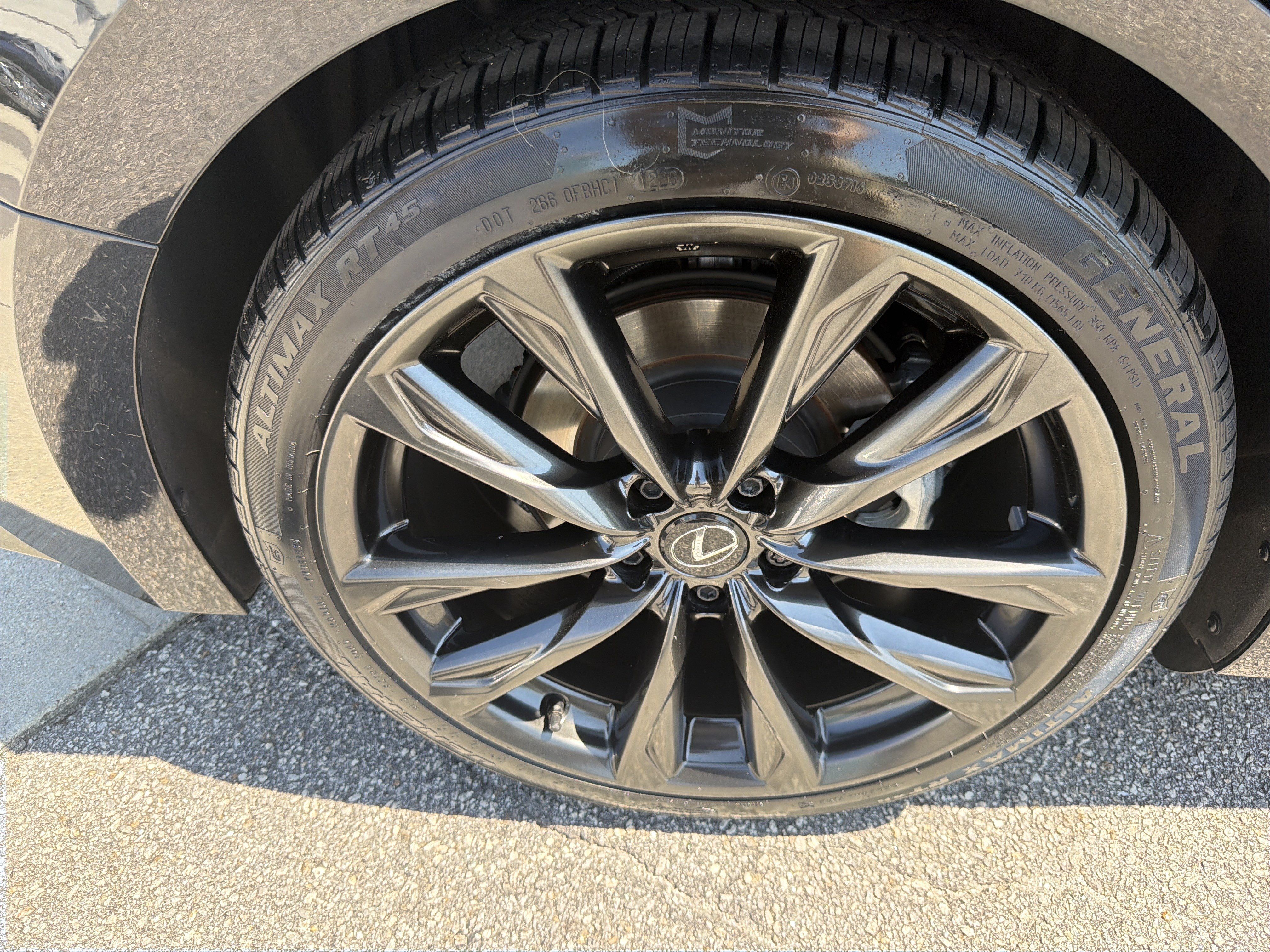 Used 2025 Lexus IS 350 F Sport RWD image 28