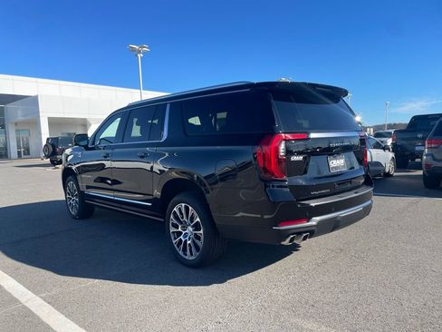 New 2026 GMC Yukon XL Denali w/ Sun & Power Step Package image 5