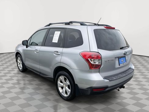 Used 2015 Subaru Forester 2.5i Premium w/ All-Weather Package AWD/4WD image 16