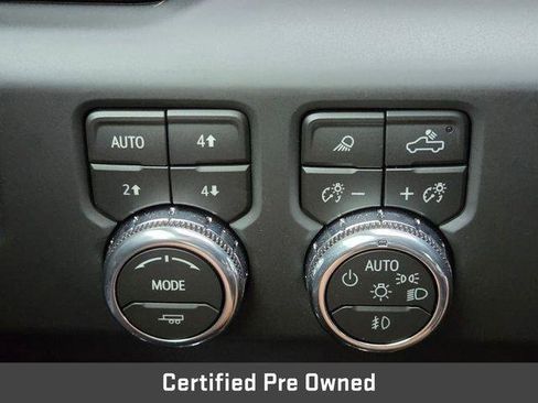 Used 2026 GMC Sierra 1500 AT4 w/ AT4 Premium Package AWD/4WD image 31
