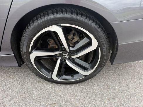 Used 2019 Honda Accord Sport image 22